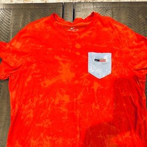 Men’s Nike T-shirt